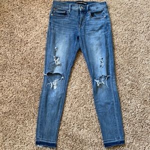 Express Raw Hem Cropped Mid Rise Legging Jean